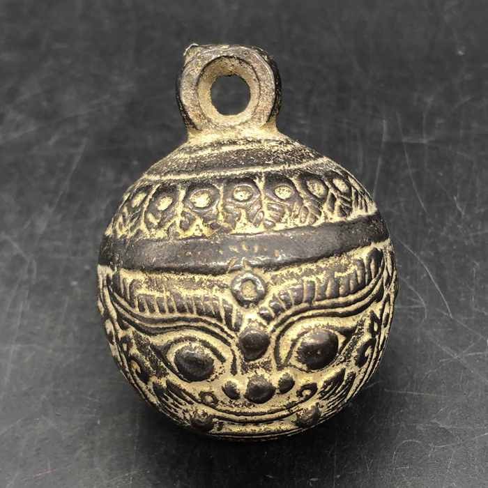 Antique Tiger Head Bell Collec - Vintage Collectible Bells 评论和价格