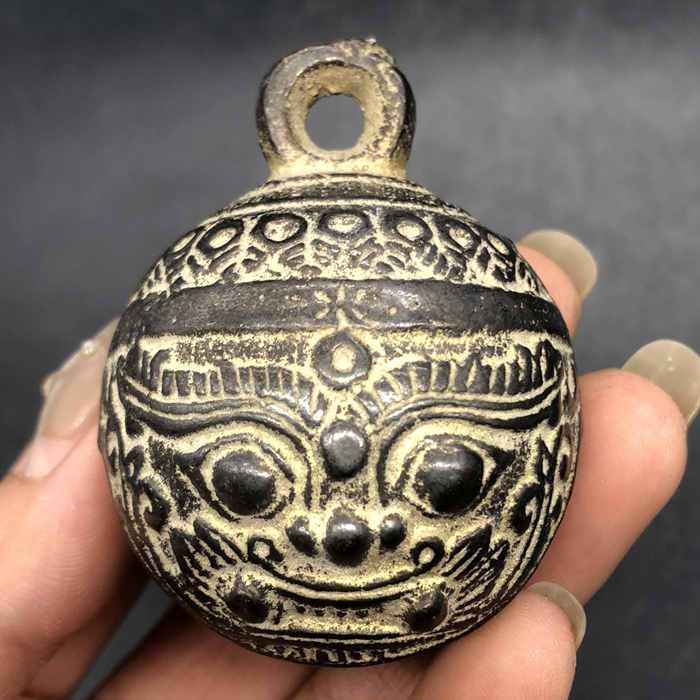 Antique Tiger Head Bell Collec - Vintage Collectible Bells 评论和价格