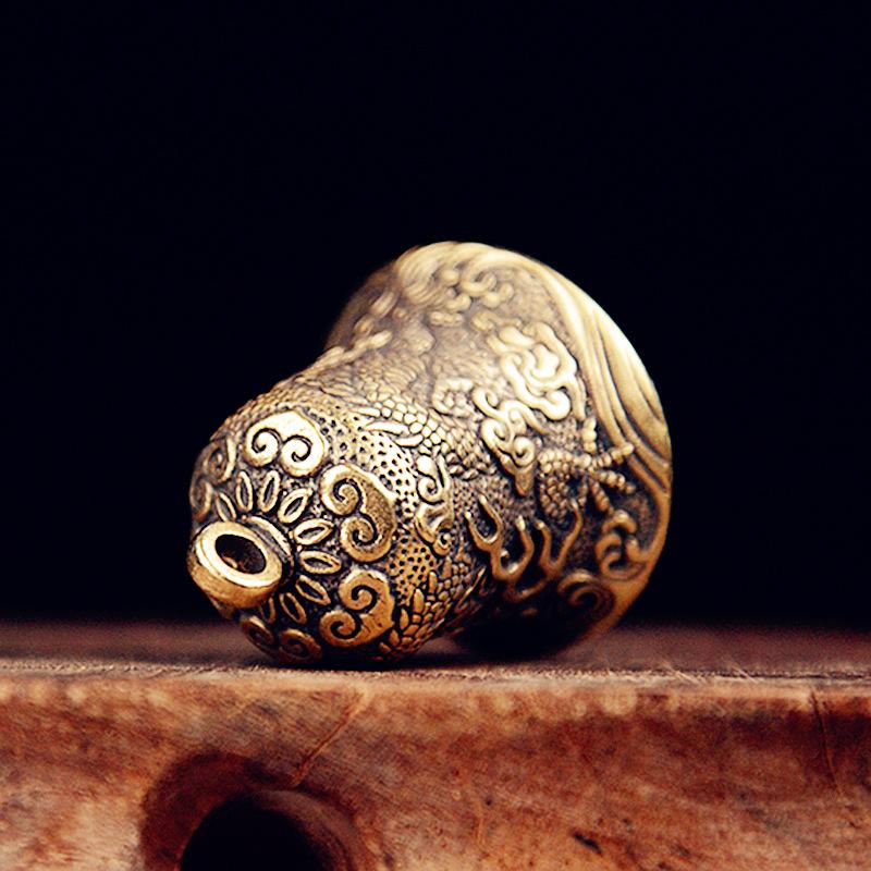 Vintage Brass Bell Carved Drag - Vintage Collectible Bells 评论和价格