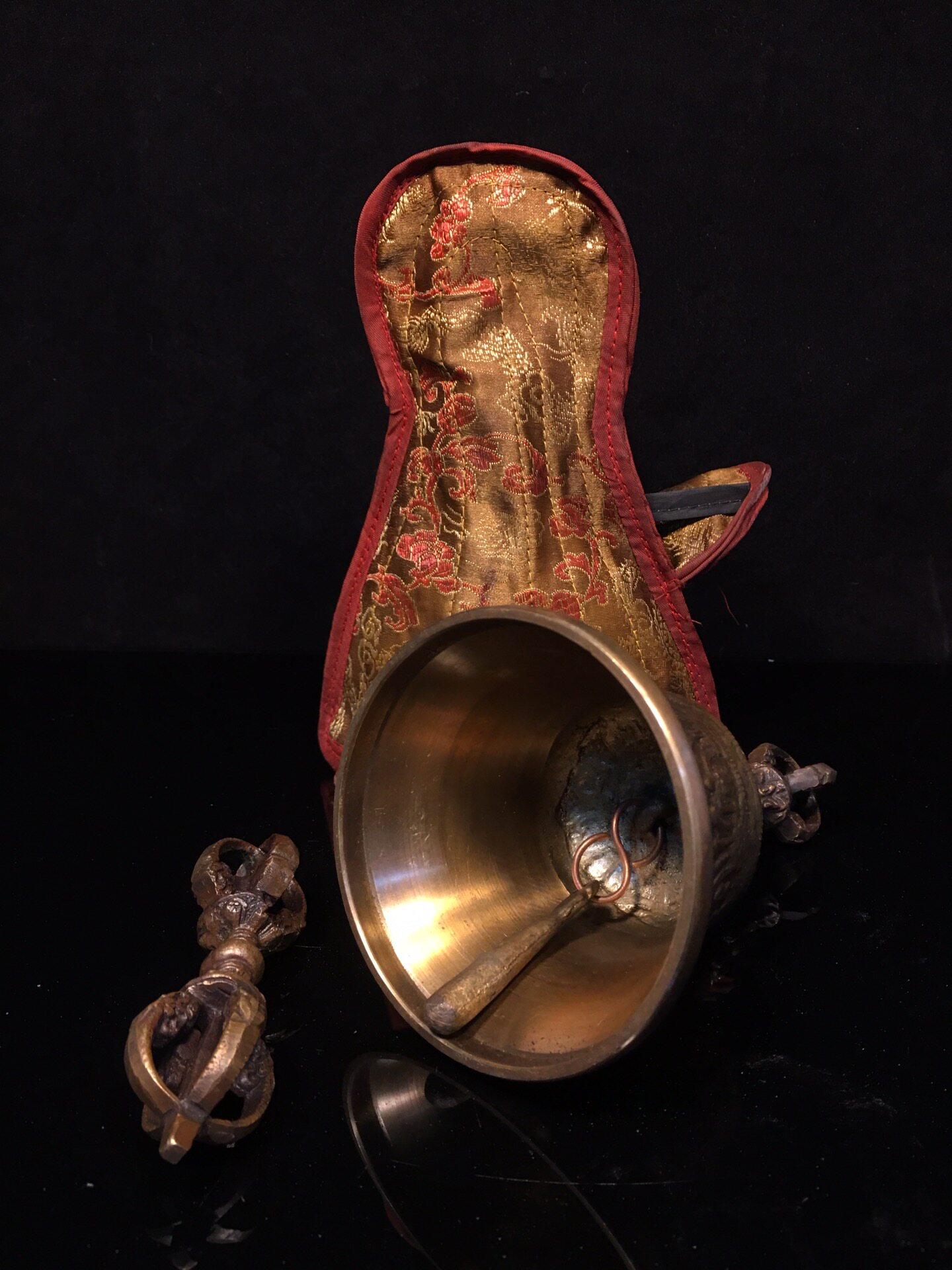 Vintage Pure Brass Vajra Bell  - Vintage Collectible Bells 评论和价格