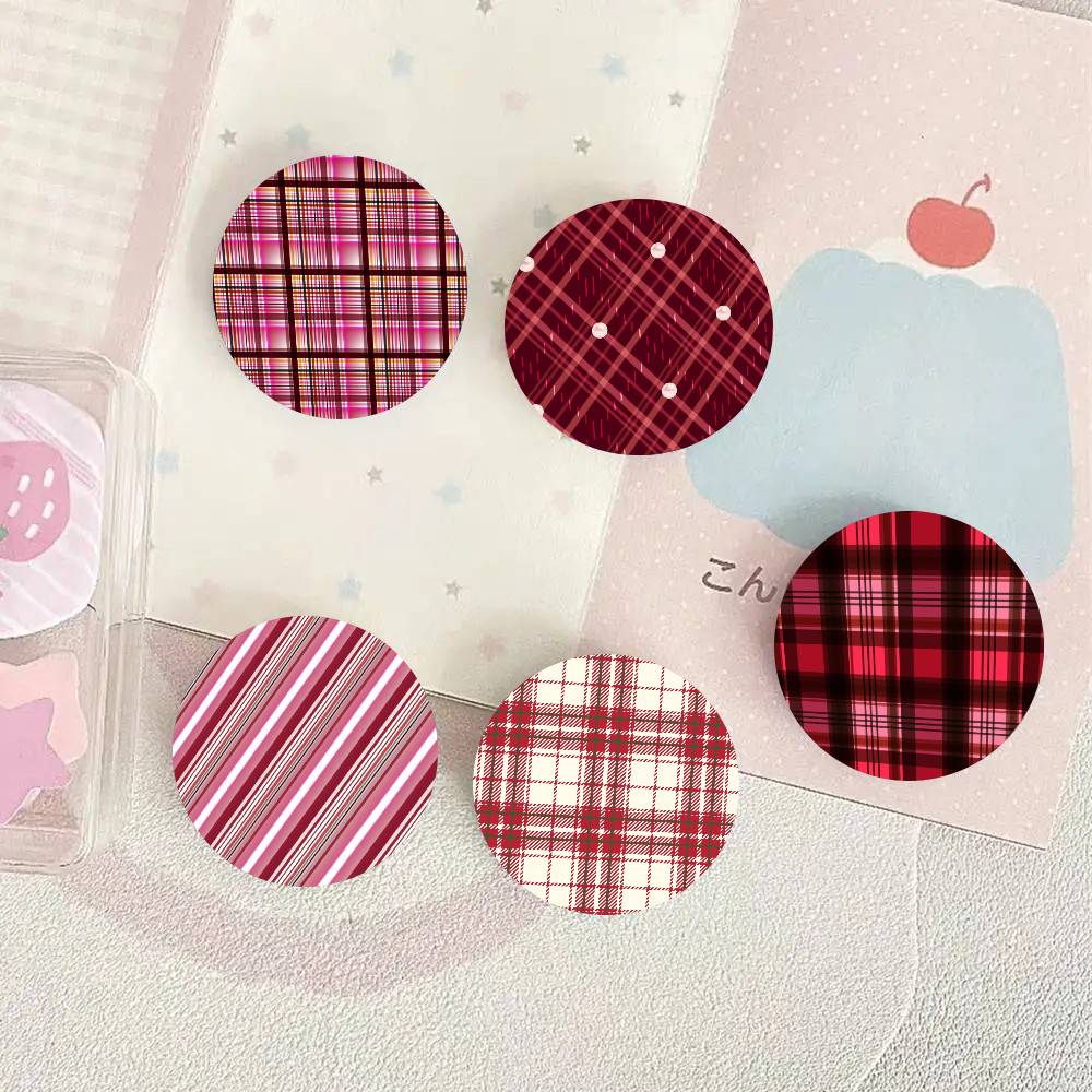 Vintage Checkered Christmas St - Vintage Collectible Pins 评论和价格